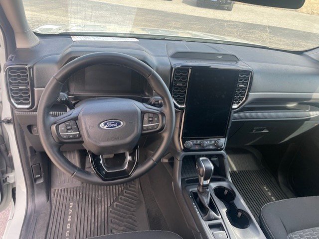 Used 2024 Ford Ranger XLT w/ Equipment Group 301A High AWD/4WD image 6