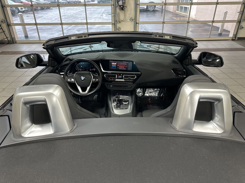 Used 2022 BMW Z4 sDrive30i w/ Convenience Package image 6