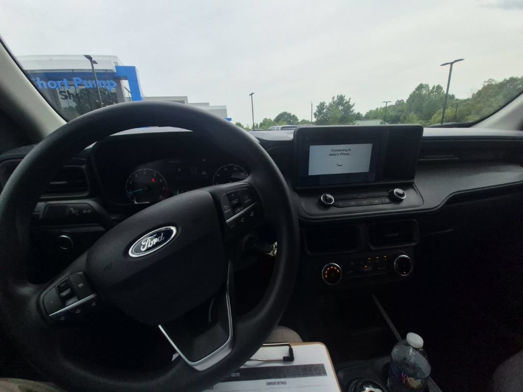 Used 2022 Ford Maverick XL FWD image 6