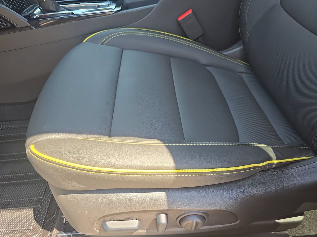 Used 2025 Chevrolet TrailBlazer ACTIV w/ Convenience Package FWD image 28