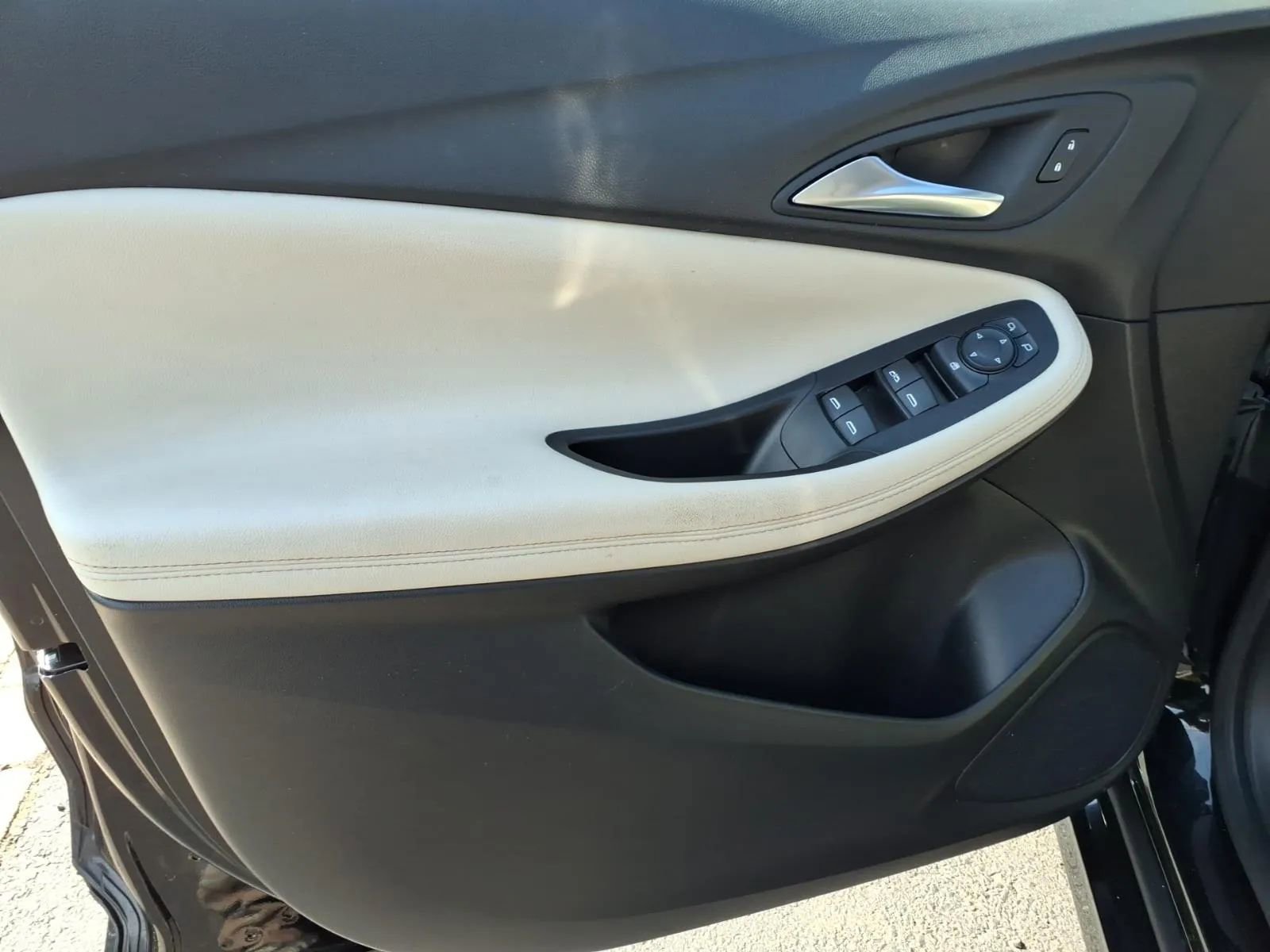 Used 2024 Buick Encore GX Sport Touring image 24