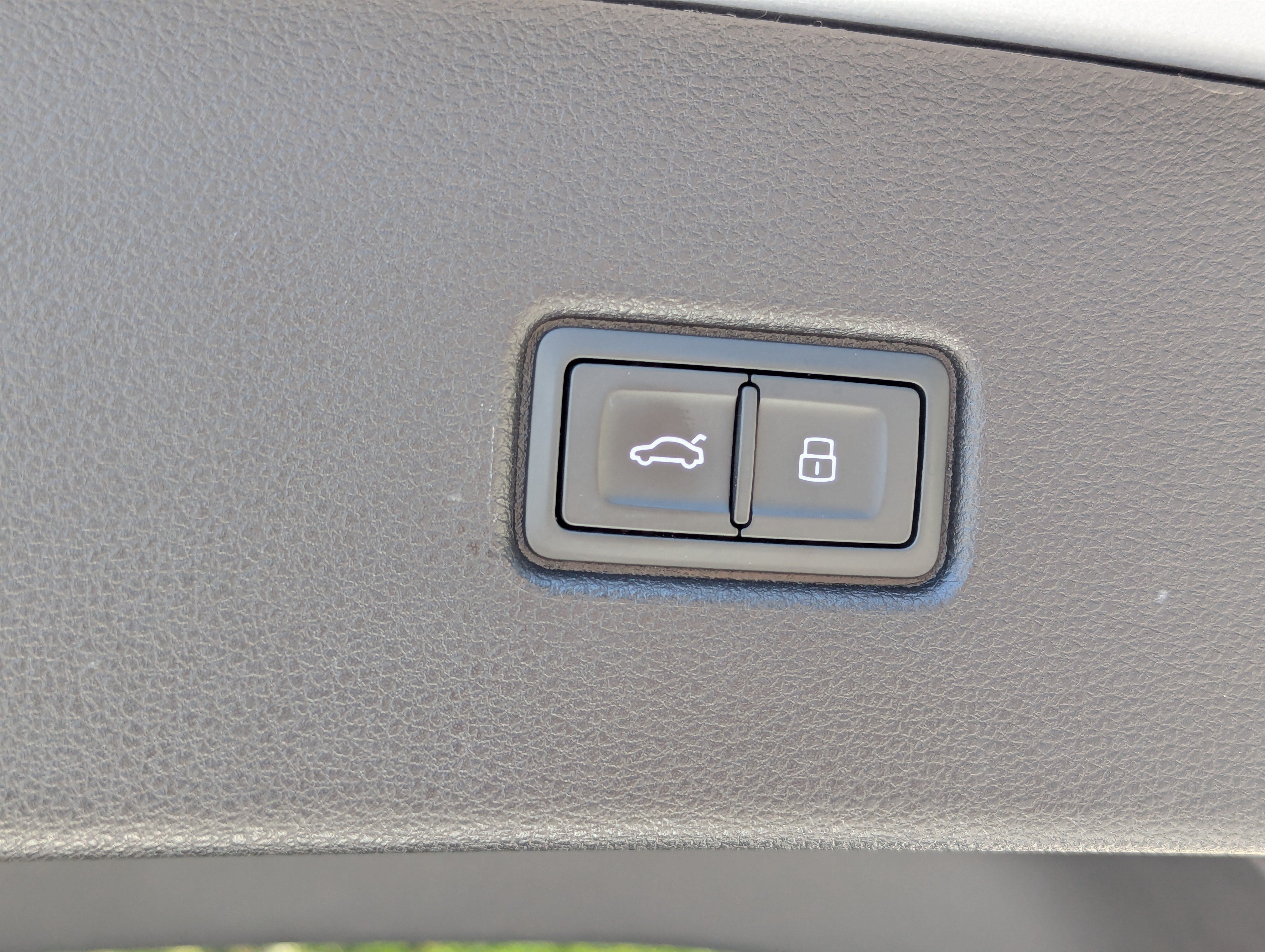 Used 2024 Audi SQ5 Premium Plus AWD/4WD image 12