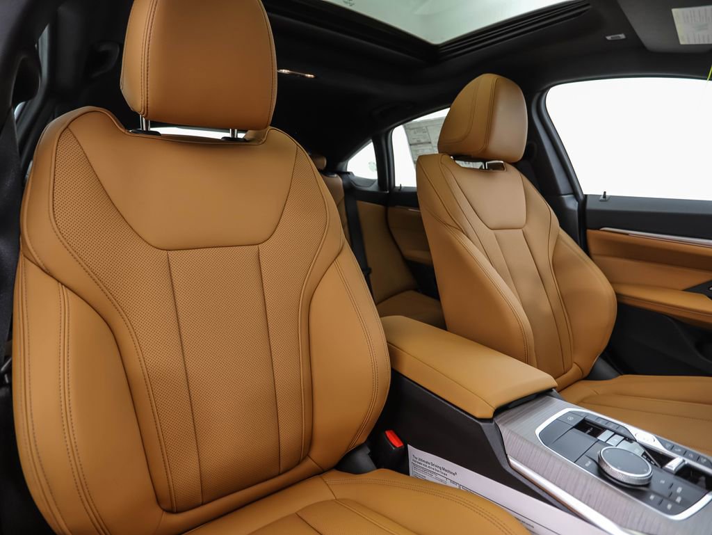 New 2026 BMW 430i xDrive w/ M Sport Package image 32