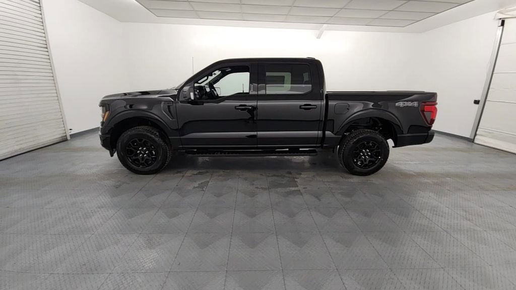 New 2026 Ford F150 XLT w/ Equipment Group 302A MID image 4