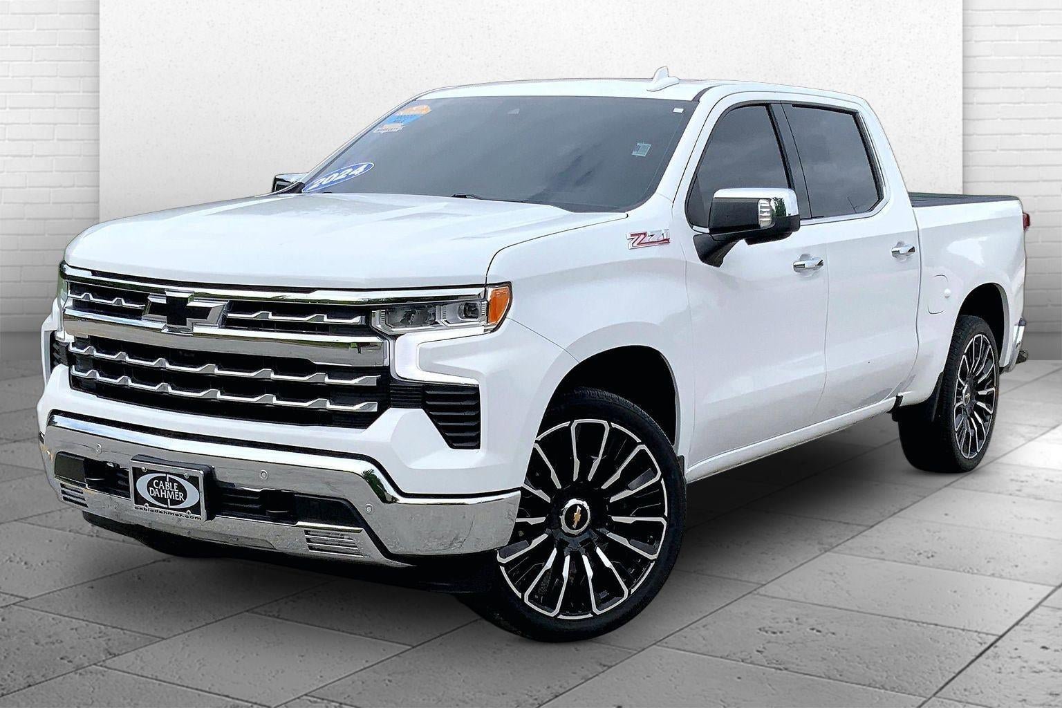 Used 2024 Chevrolet Silverado 1500 LTZ w/ Technology Package AWD/4WD image 13