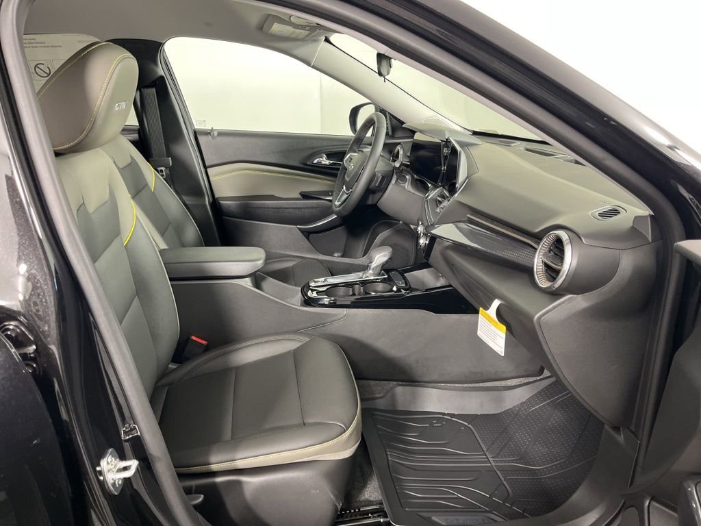 New 2026 Chevrolet Trax ACTIV FWD image 8
