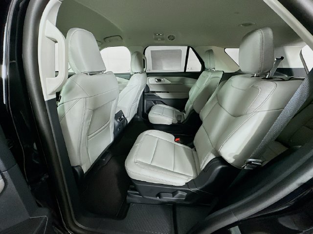 New 2026 Ford Explorer Active w/ Active Comfort Package AWD/4WD image 29