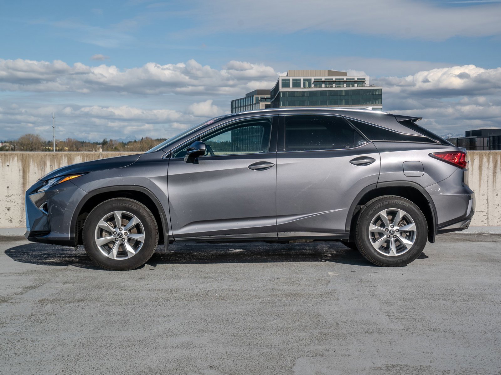 Used 2019 Lexus RX 350 AWD w/ Accessory Package image 3
