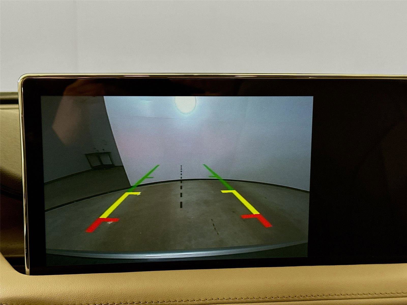 Used 2023 Lincoln Nautilus Reserve image 15