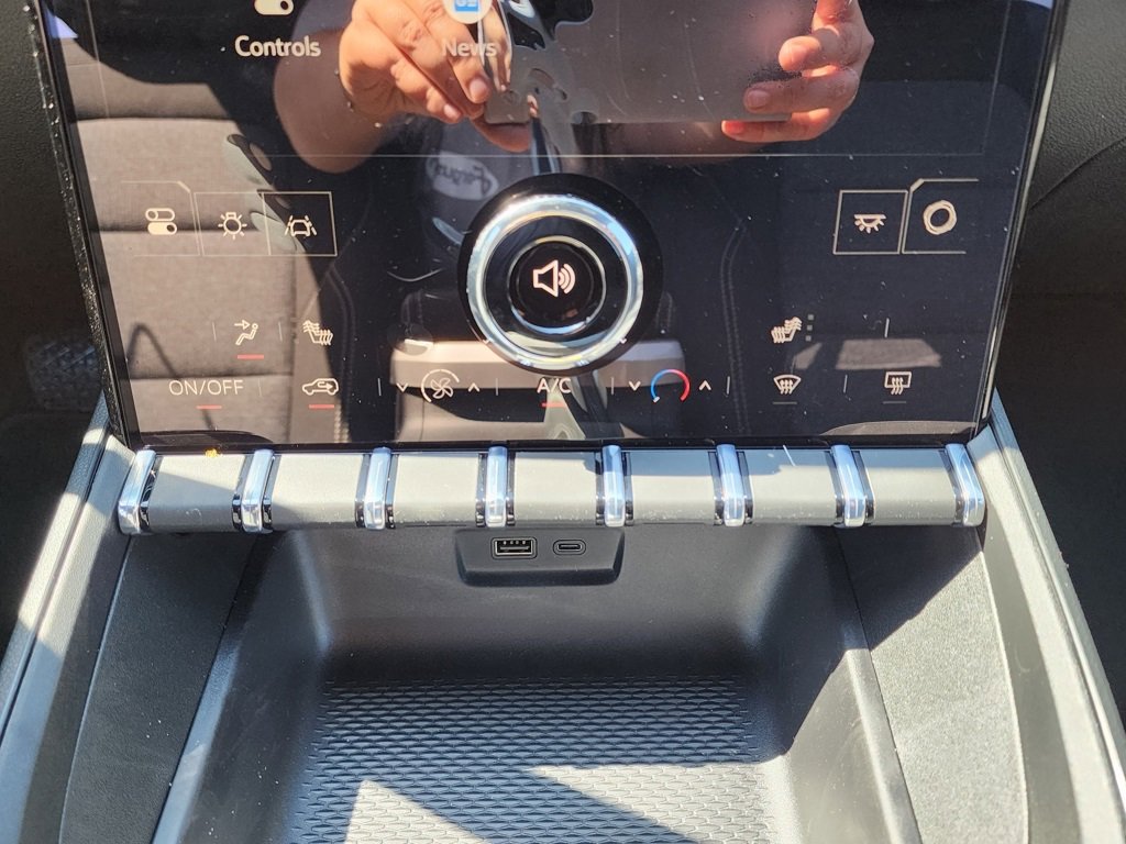 New 2026 GMC Terrain Elevation w/ Black Edition image 28