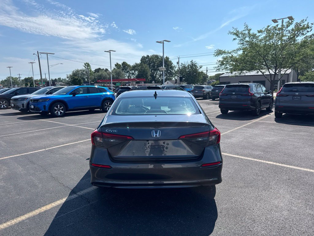 Certified 2023 Honda Civic EX image 6