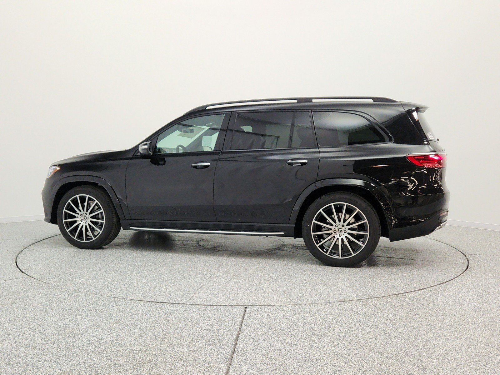 New 2026 Mercedes-Benz GLS 450 4MATIC image 8