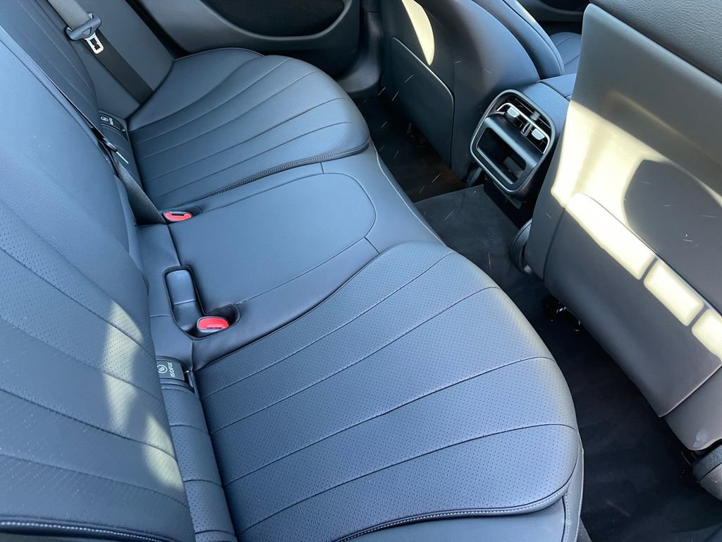 Certified 2025 Mercedes-Benz E 350 4MATIC Sedan image 17