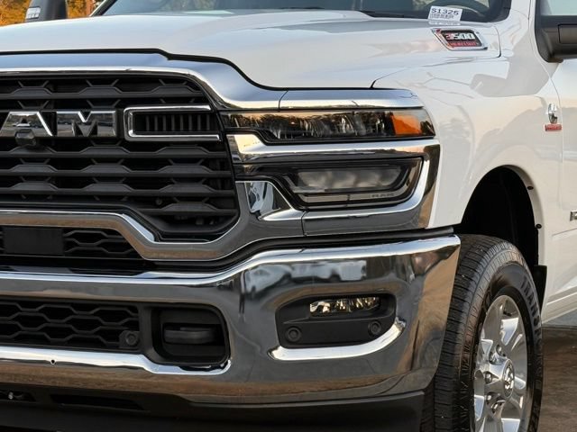 Used 2025 RAM 3500 Big Horn AWD/4WD image 11