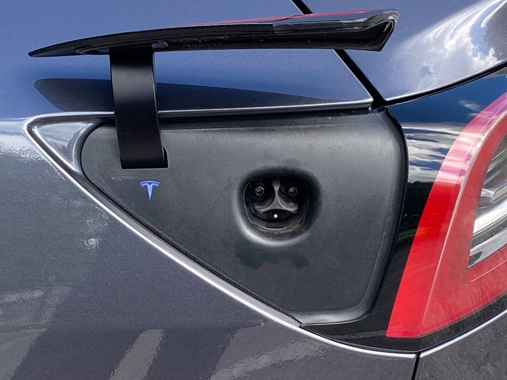 Used 2023 Tesla Model 3 Standard Range RWD image 12