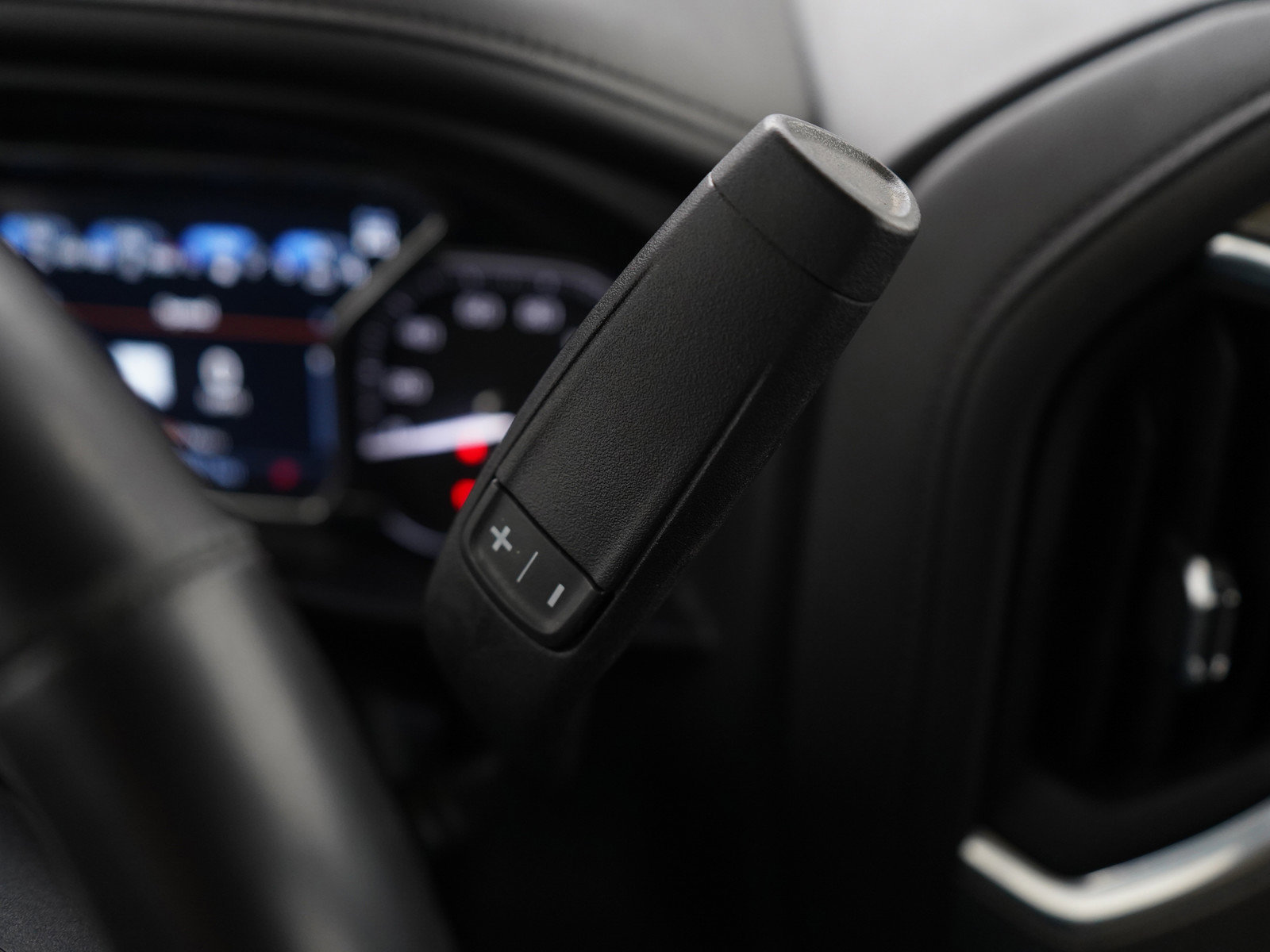 Used 2021 GMC Sierra 2500 Denali w/ Denali Ultimate Package image 23