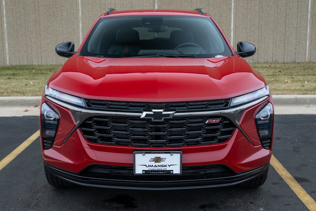 New 2026 Chevrolet Trax RS image 2