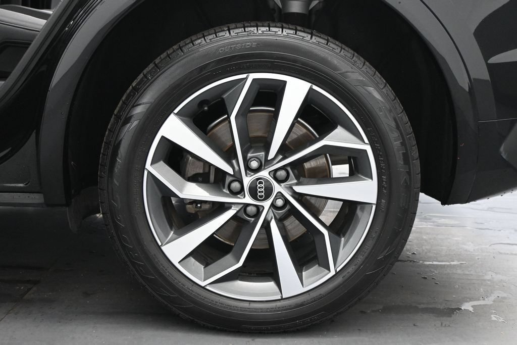 Used 2021 Audi Q5 2.0T Premium Plus w/ Premium Plus Package AWD/4WD image 25