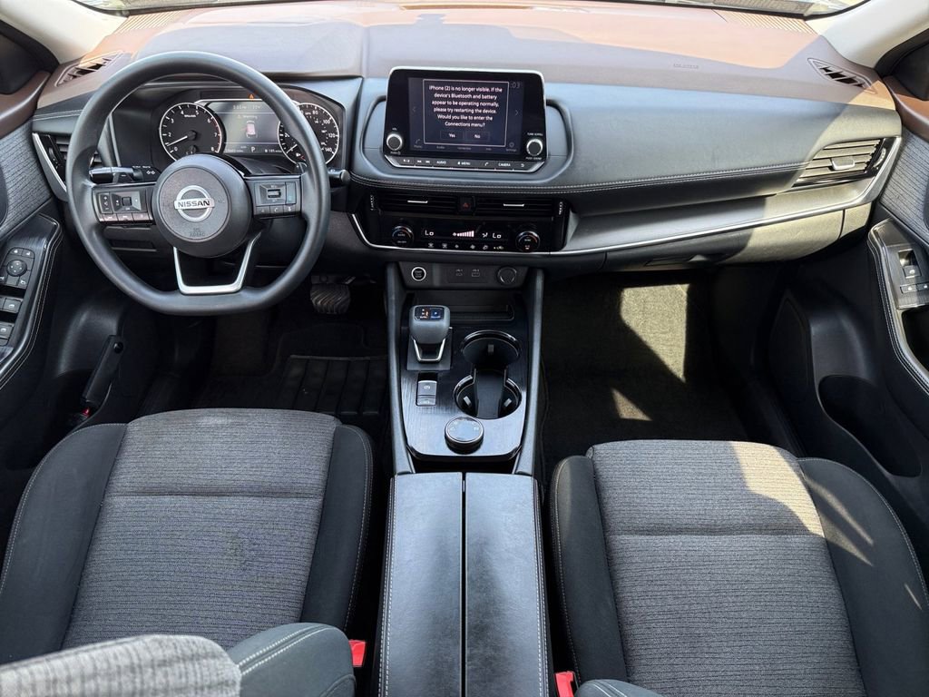 Used 2021 Nissan Rogue SV AWD/4WD image 12