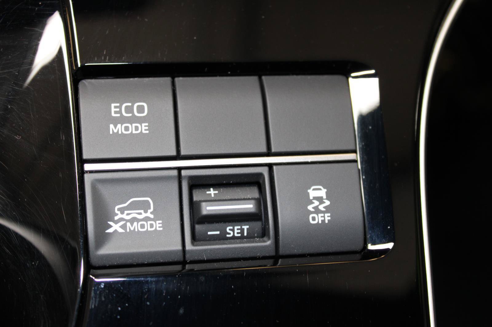 Used 2024 Toyota bZ4X AWD w/ Weather Package image 26