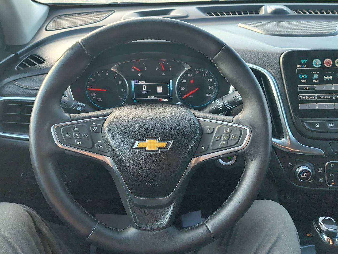 Used 2018 Chevrolet Equinox Premier FWD image 4