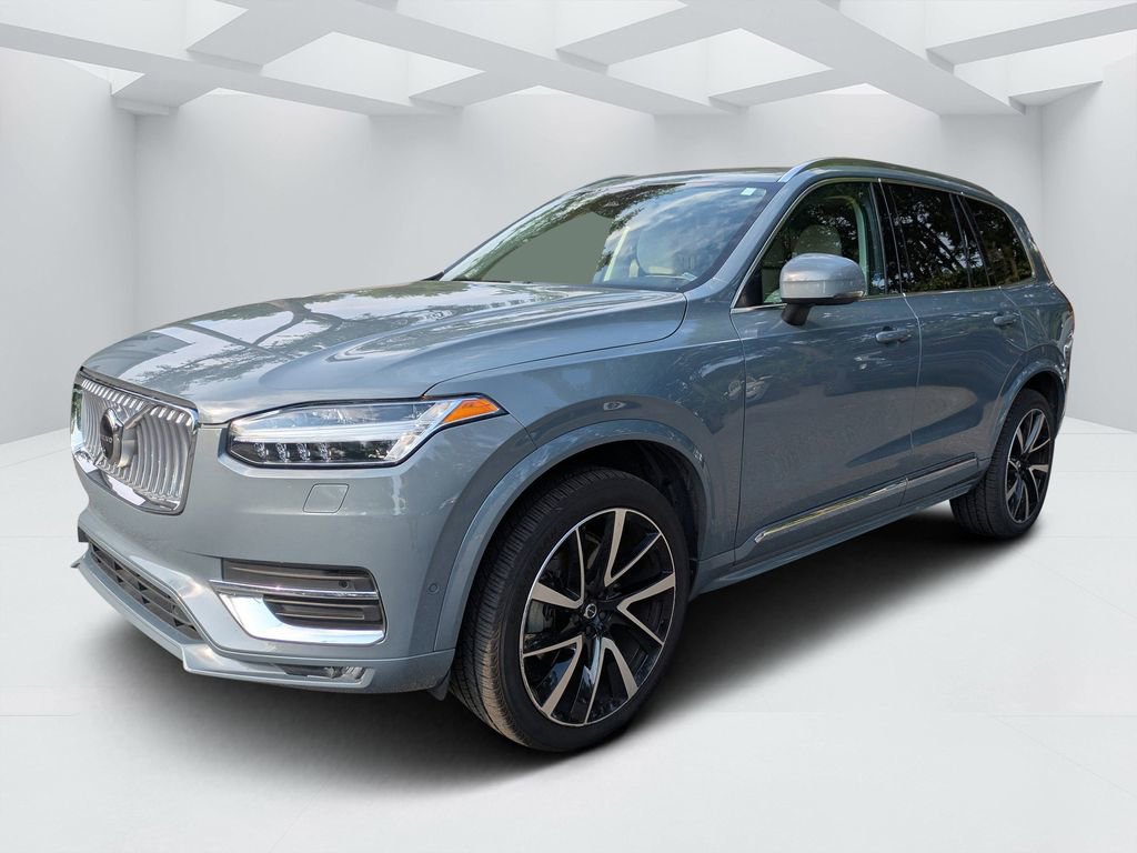 Certified 2023 Volvo XC90 B6 Plus w/ Protection Package AWD/4WD image 7