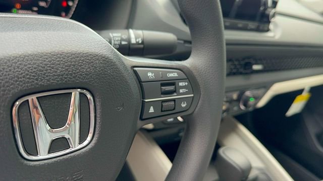 New 2025 Honda Accord SE image 24