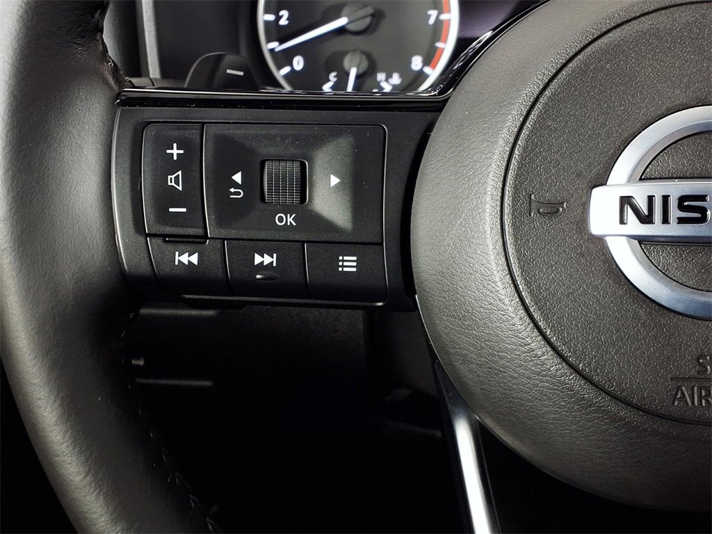 Used 2021 Nissan Rogue SV w/ Premium Package image 21