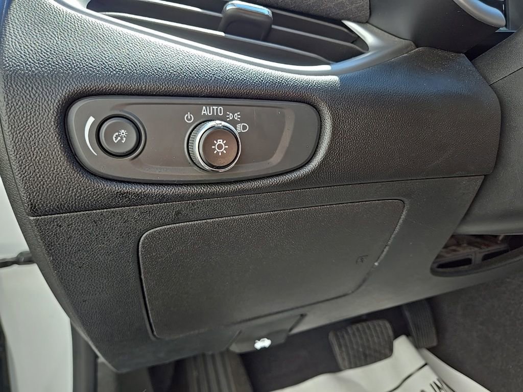 Used 2023 Chevrolet Malibu LS w/ Driver Confidence Package image 25