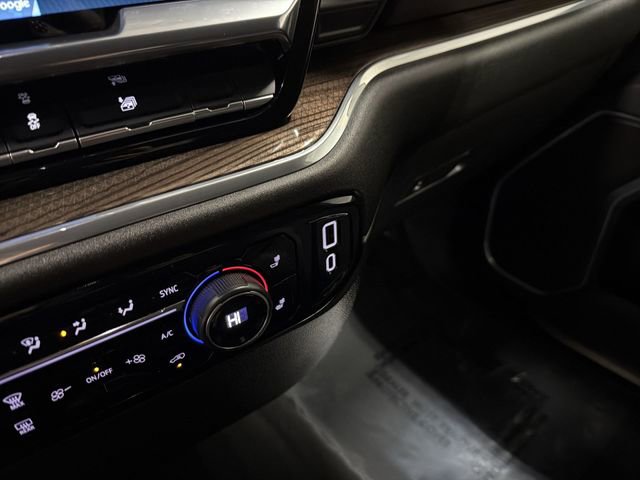 Certified 2025 Chevrolet Silverado 1500 LT image 26