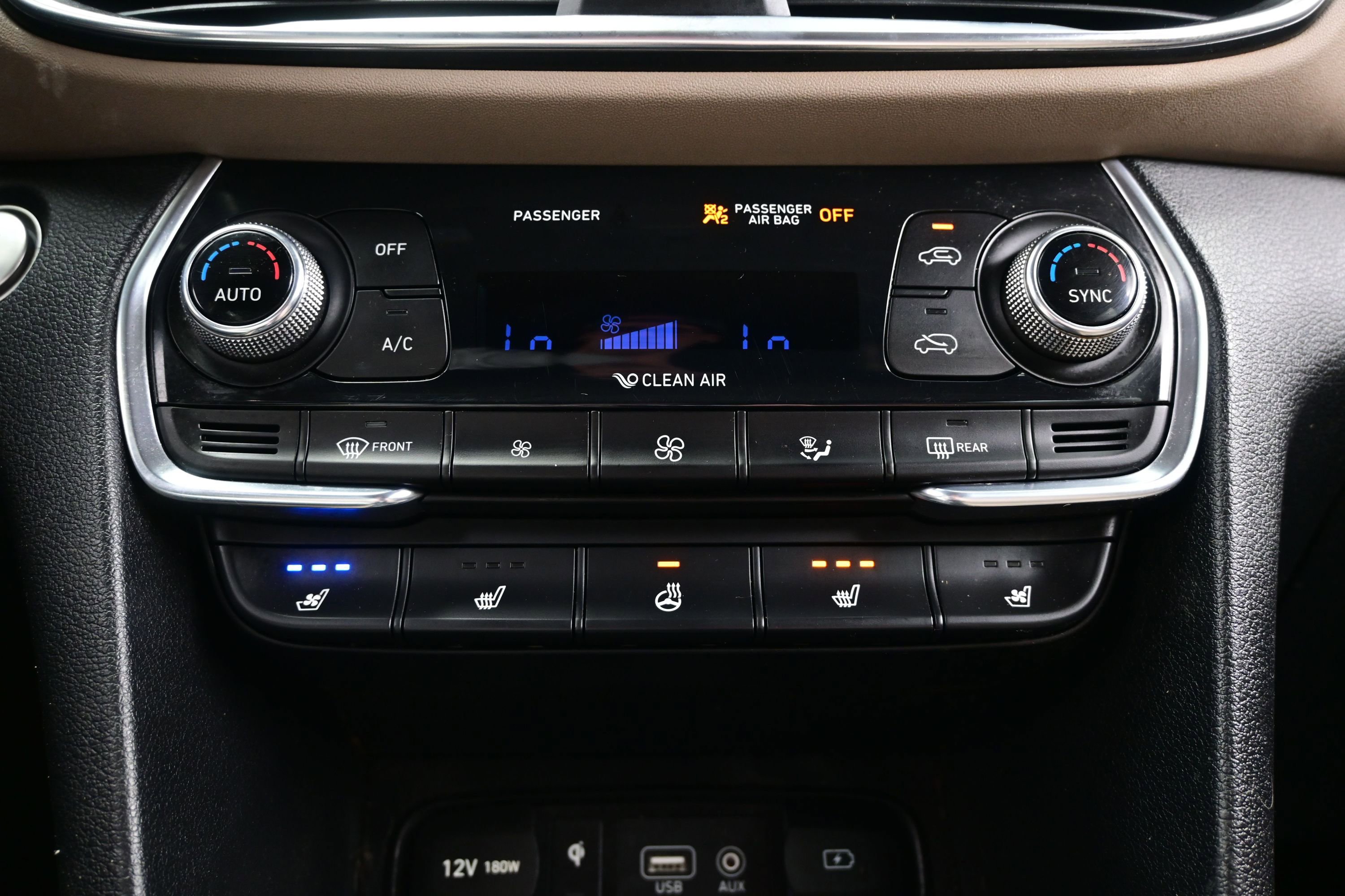 Used 2019 Hyundai Santa Fe AWD image 22