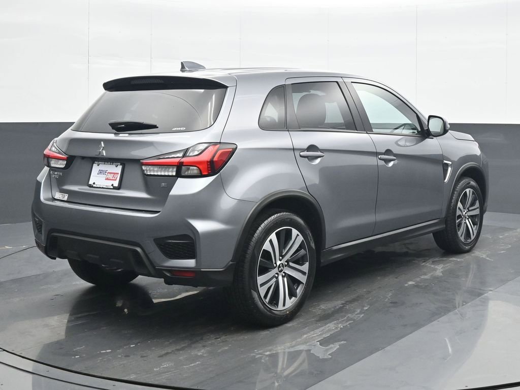 Used 2024 Mitsubishi Outlander Sport SE image 6
