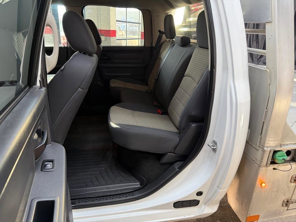 Used 2012 RAM 2500 ST w/ Chrome Appearance Group RWD image 9