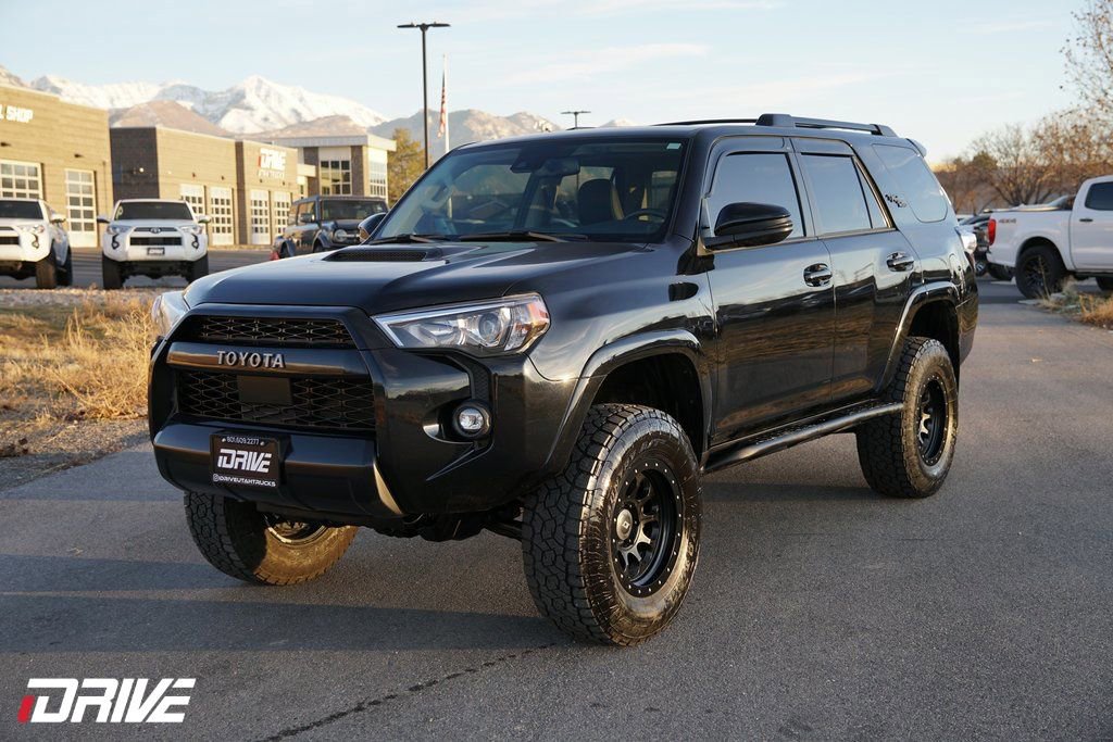 Used 2022 Toyota 4Runner TRD Off-Road Premium w/ Moonroof Package image 6