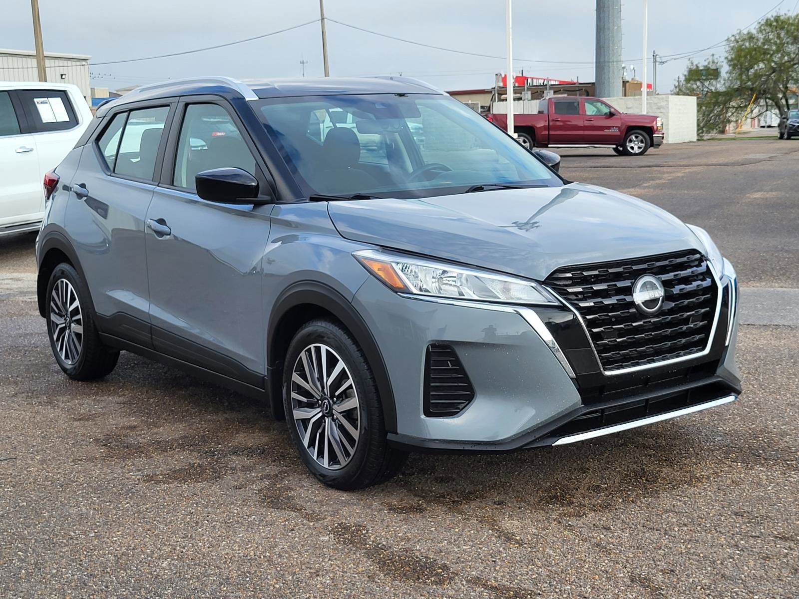 Used 2022 Nissan Kicks SV w/ Interior Electronics Package image 7