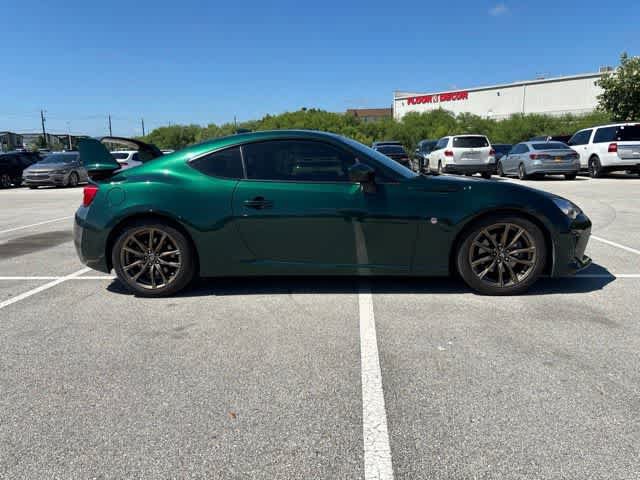 Used 2020 Toyota 86 RWD image 6