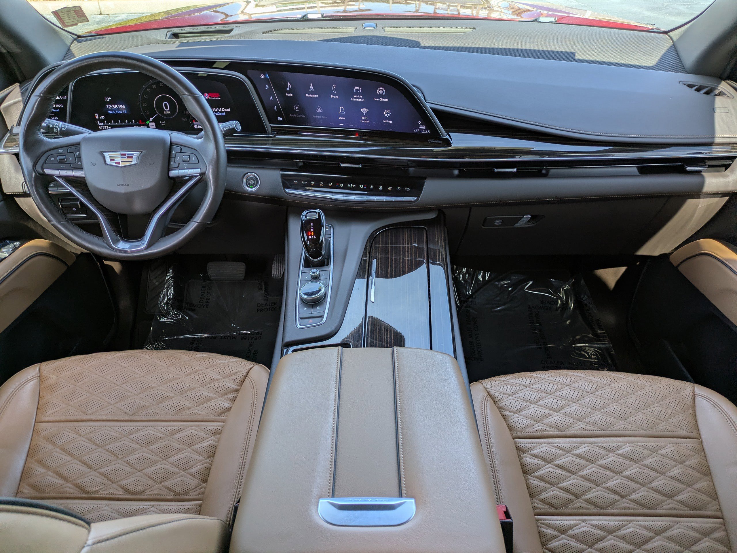 Used 2021 Cadillac Escalade ESV Premium Luxury w/ Driver Assist Tech Package image 14