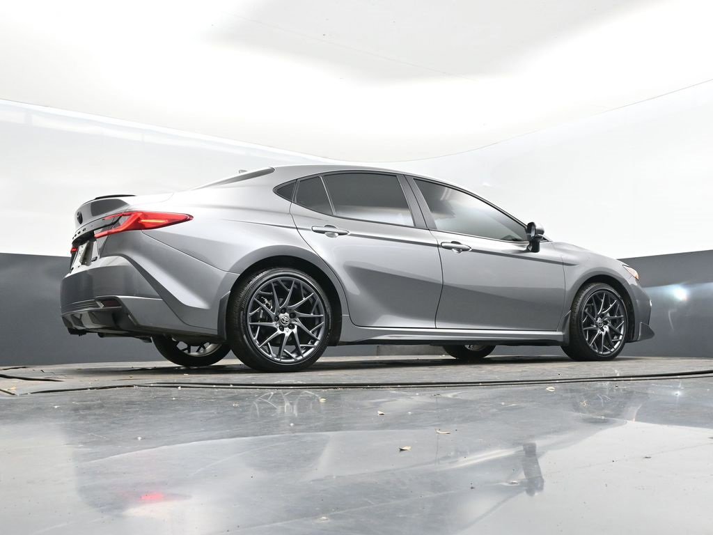 Used 2025 Toyota Camry XSE image 43