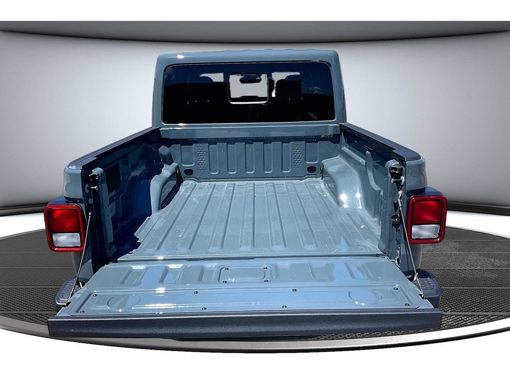 Used 2026 Jeep Gladiator Sport AWD/4WD image 40