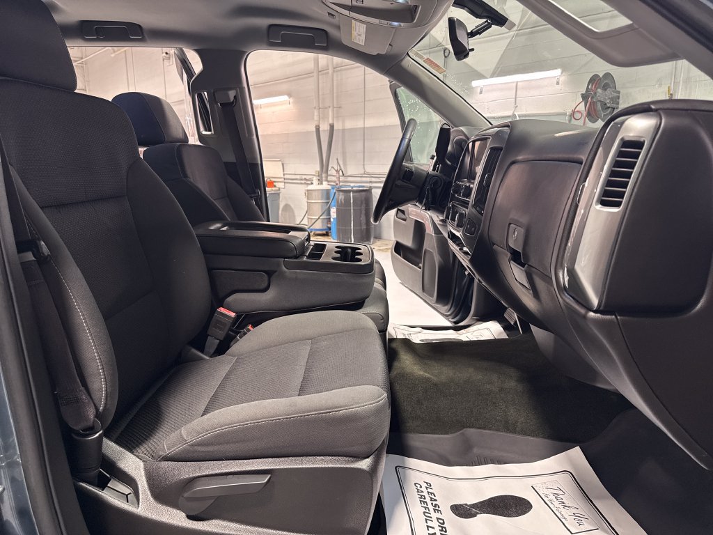 Used 2014 Chevrolet Silverado 1500 LT w/ All Star Edition AWD/4WD image 31