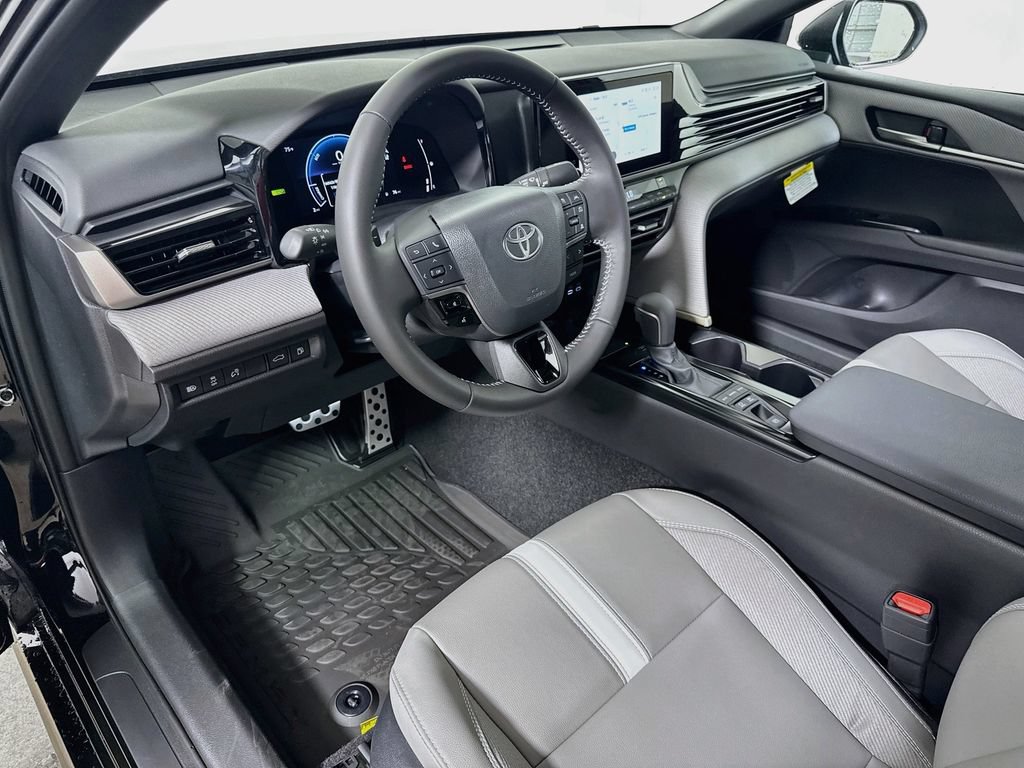 New 2026 Toyota Camry SE FWD image 9