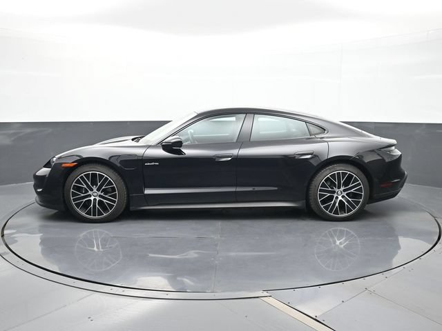 Certified 2023 Porsche Taycan w/ Premium Package RWD image 2