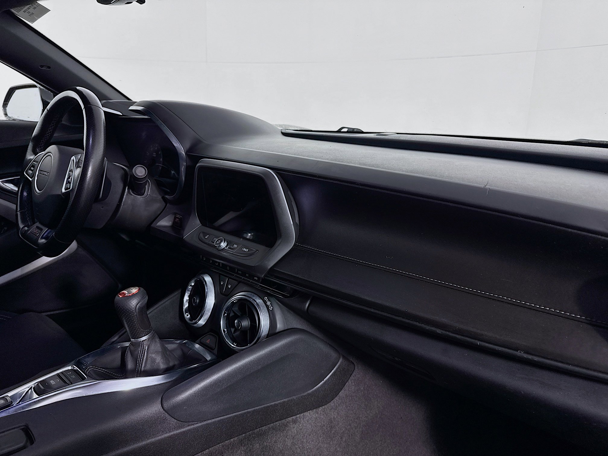 Used 2021 Chevrolet Camaro SS RWD image 25