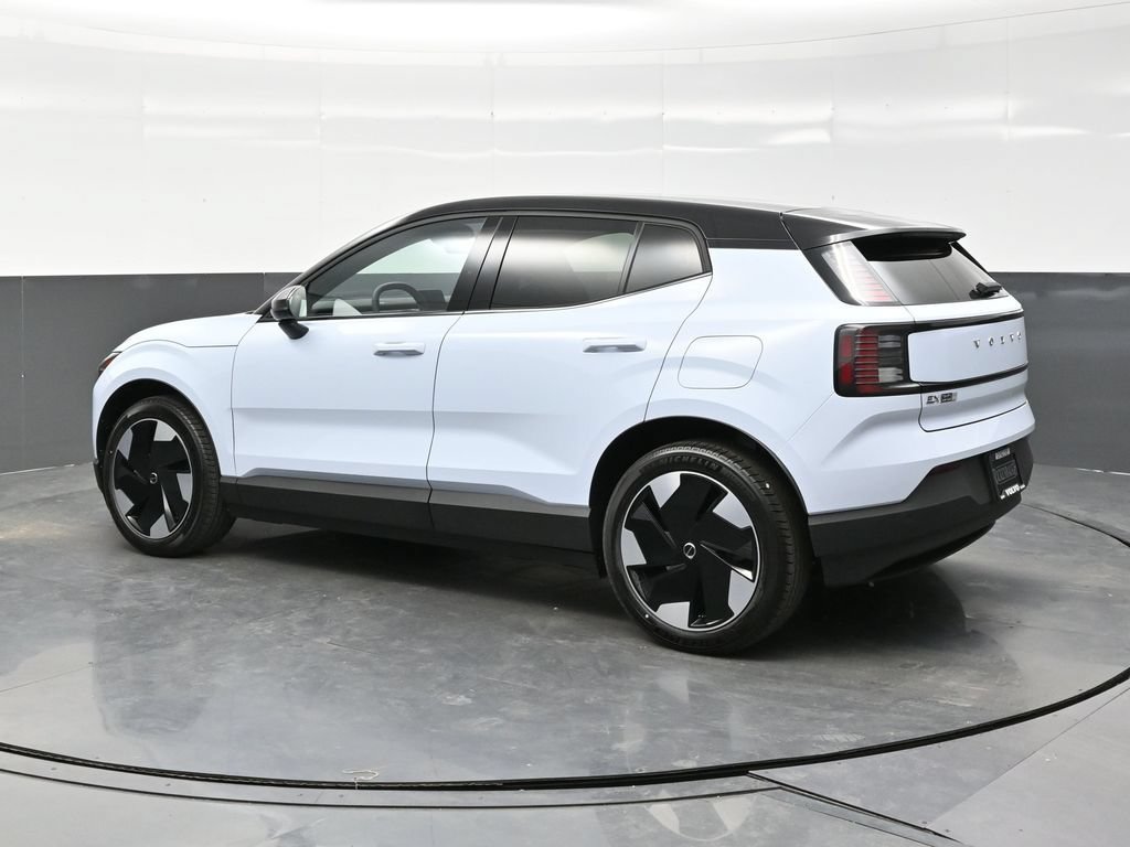 New 2026 Volvo EX30 Plus w/ Climate Package RWD image 4