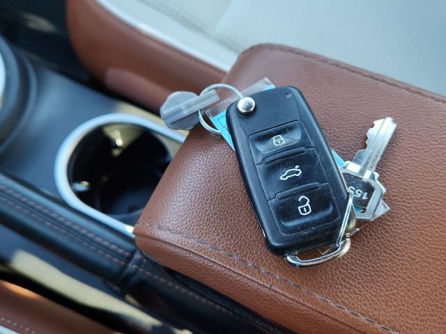 Used 2015 Volkswagen Beetle 1.8T Classic image 43