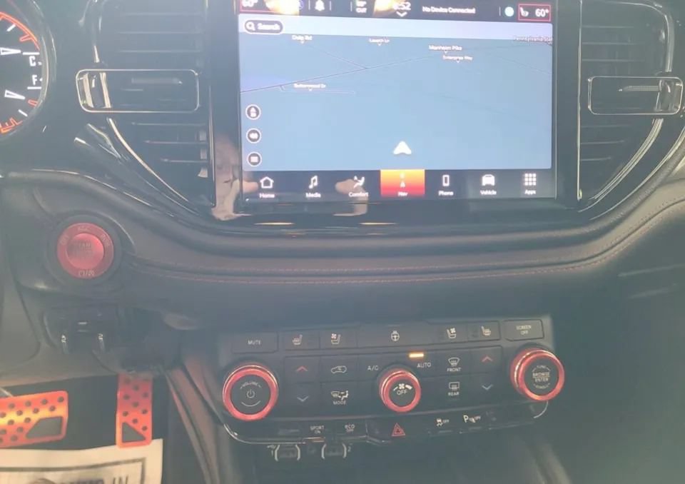 Used 2022 Dodge Durango R/T w/ Blacktop Package AWD/4WD image 9