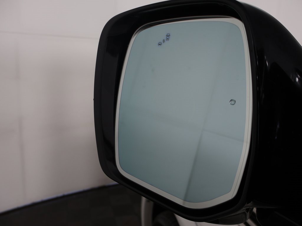 Used 2024 INFINITI QX80 Premium Select w/ Cargo Package image 38