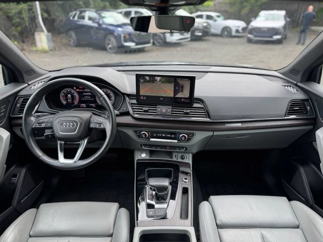 Used 2022 Audi Q5 2.0T Premium Plus AWD/4WD image 16