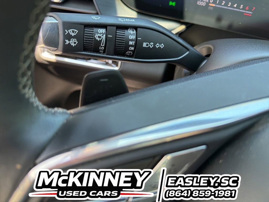 Used 2024 Buick Envision Avenir AWD/4WD image 62
