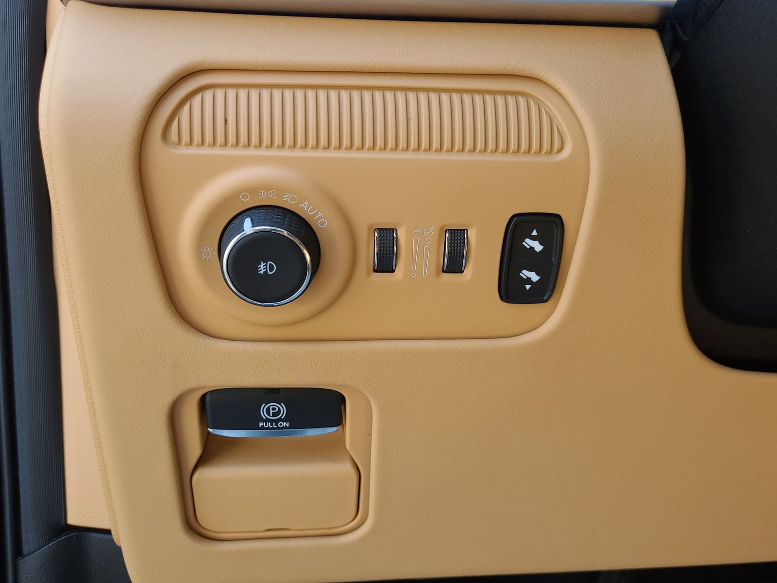 Used 2022 Jeep Grand Wagoneer Series III AWD/4WD image 29